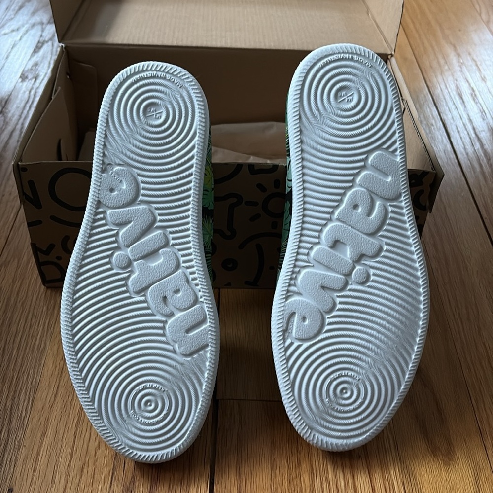 Native Slip-On Shoes - Picture 4 of 6